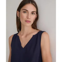 Top de mujer fluido sin mangas con escote pico