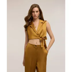 Top de mujer de mezcla de lino con cuello ajuste regular cierre con lazo lateral