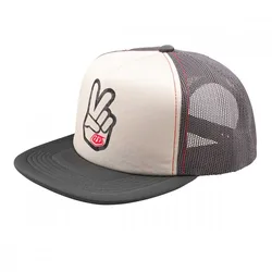Troy Designs Cappellino Con Visiera Peace Out Trucker Vintage White Carbon