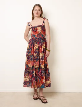 Bold Print Shirred Waist Dress - S / NAVY - female - Blue Vanilla - FashionsVida