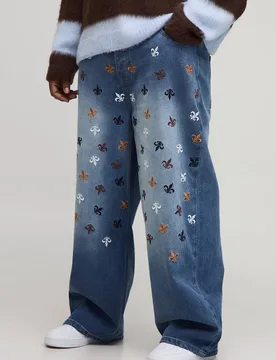 Men's Plus Relaxed Rigid Fleur De Lis Embroidered Jeans Mid Wash Size 40 Mid Wash 40 - boohooMAN - FashionsVida