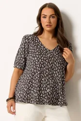 Floral Button Front Top - Chocolate - Size: 26-28