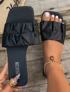 Sandalias de mujer con punta cuadrada y plisadas, diseño de correa simple, casuales sin cordones, planas, hermosas y cómodas para playa, resort, ver - Shein - FashionsVida