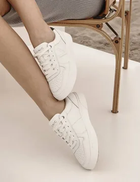 Women's Kimmie Court Trainers in White Size: 4.5 - White - Size: 4.5 - Vionic - FashionsVida
