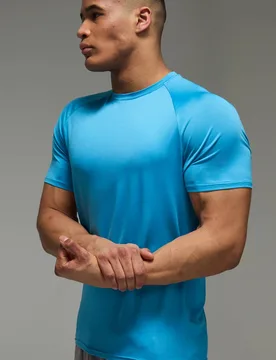 Herren Herren Active Leichtes Essentials Gym Regular Fit Raglan T-Shirt Blue Größe 2XL - boohooMAN - FashionsVida