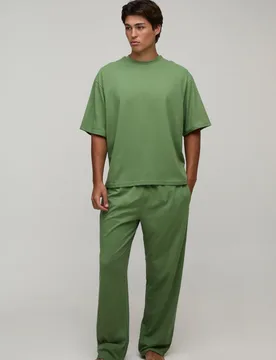 Mens Man Loungewear Oversized T-Shirt And Straight Leg Lounge Set - Green Cotton - Size Medium - boohooMAN - FashionsVida