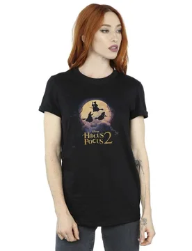 Women's Hocus Pocus Witches Flying Cotton Boyfriend T-Shirt in Black Size: 5XL - Black - Size: 5XL - Disney - FashionsVida