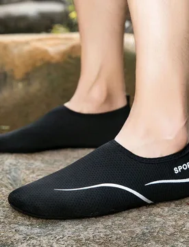 Zapatos para playa/deportes acuáticos/natación, antideslizantes para caminadora y ejercicio, a prueba de derrapes - Shein - FashionsVida