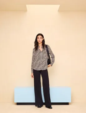 Pantalón de mujer wideleg con costura central - Easy Wear - FashionsVida