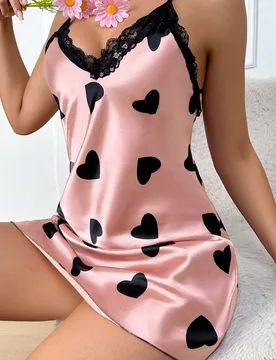 Camisón con cuello en V, ribete de encaje y estampado de corazón; Camisón mini con espalda descubierta; Lencería y camisón de mujer - Regalo para - Shein - FashionsVida