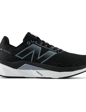 Scarpe Da Running Fuelcell Propel V5 Black LB5 EU 40 1/2 - New Balance - FashionsVida