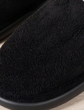 Pantuflas de mujer con fondo suave y sin desprendimiento, cómodas, cálidas, transpirables y lavables, pantuflas de dedo cerrado de unicolor, pantufl - Shein - FashionsVida