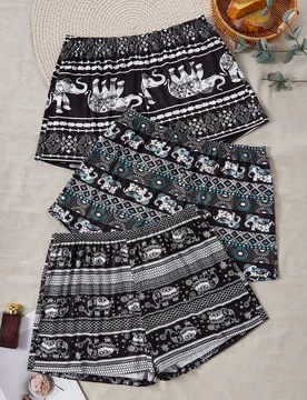 Piezas Shorts informales de mujer talla grande, Shorts rectos con estampado floral, Paquete de 3 shorts informales de ajuste holgado - Shein - FashionsVida