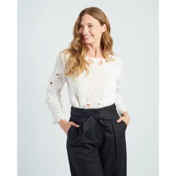 Blusa con cuello redondo y manga francesa