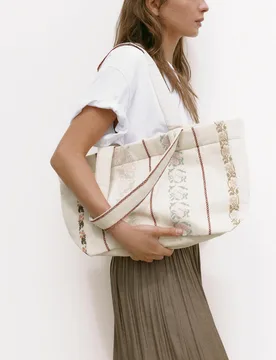Embroidered Tote Bag (Size: ) - Pull&bear - FashionsVida