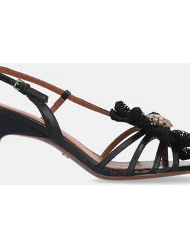 Sandalias de tacón de piel - Lola Cruz - FashionsVida