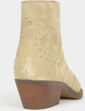 Botines cowboy de piel de mujer estilo campero con tachitas - Brownie - FashionsVida