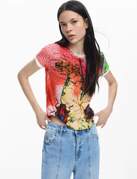 Camiseta de mujer diseñada por Mr Christian Lacroix - Desigual - FashionsVida