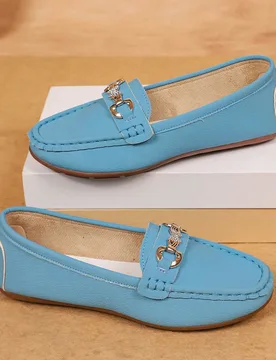 Nuevos Mocasines Elegantes de Mujer con Cadena Dorada, Livianos y Cómodos, Zapatos Planos de Goma Versátiles para Primavera - Shein - FashionsVida