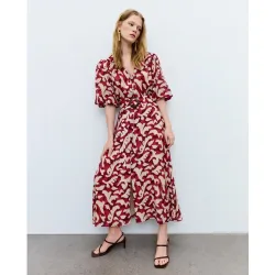 Vestido midi con manga globo