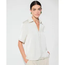 Top de mujer manga corta tachas delantero