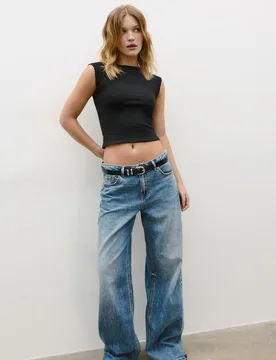 Basic-T-Shirt mit Bateau-Ausschnitt Schwarz M - Stradivarius - FashionsVida
