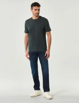 Jeans Delaware lavaggio blu scuro in cotone stretch - BOSS - FashionsVida