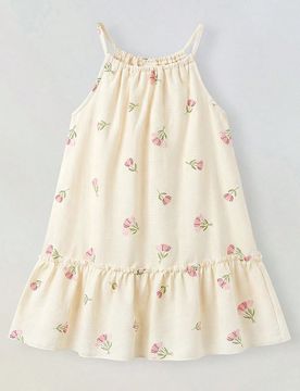 Vestido camisola con volantes en el bajo de tela floral para niña joven