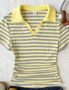 Camiseta casual versátil de manga corta con cuello redondo y ribete de contraste para niñas preadolescentes, top de verano, ropa de primavera para e - Shein - FashionsVida