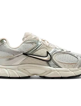 V5 rnr zapatilla moda mujer Blanco (44) - Nike - FashionsVida