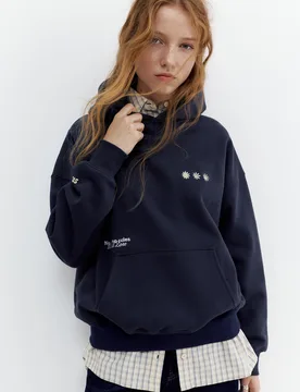 Hoodie With Embroidered Graphic (Size: ) - Pull&bear - FashionsVida