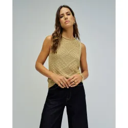 Top de mujer en malla dorada