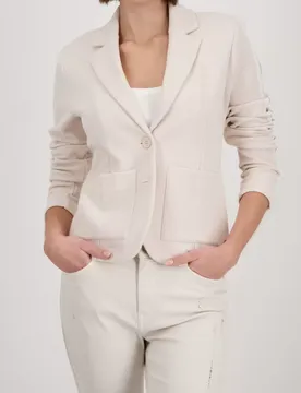 Jacke female