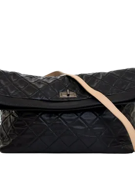 Reissue Quilted Caviar Messenger Flap - Chanel - FashionsVida