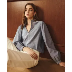 Blusa de mujer con manga larga y cuello mao