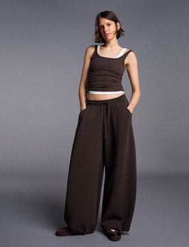 Pantalon Barrel Fit En Modal M Marron