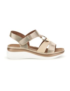 Sandali beige con fascia incrociata e zeppa E443 39