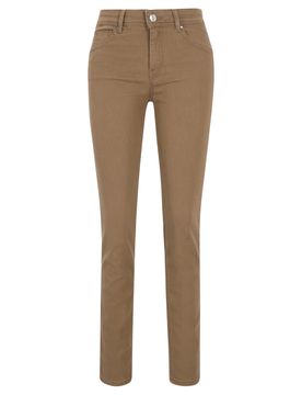 STYLE.SHAKIRA female