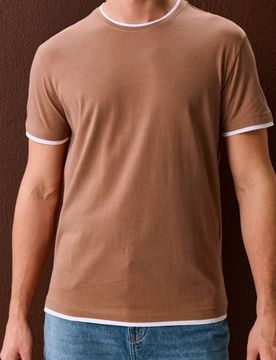 T-shirt basic in cotone - marrone dorato