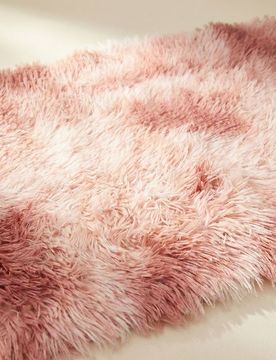 Tappeto di pelliccia - rosa