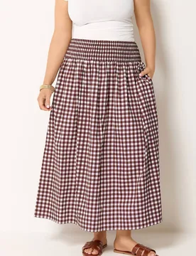 Women's Gingham Maxi Skirt in Burgundy Size: 26-28 - Burgundy - Size: 26-28 - Yours - FashionsVida