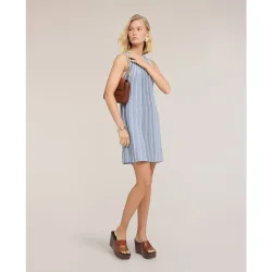 Vestido línea a en punto plisado modelo de longitud media sin cierre