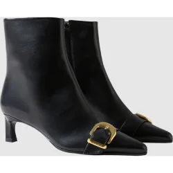 Botines básicos de mujer de piel con tira y hebilla dorada