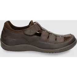 Sandalias de hombre semiabierta de color marrón
