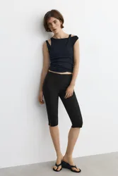 Pull&Bear Capris (Size: )