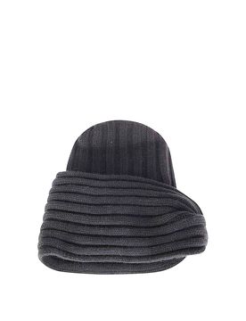 Cappello passante