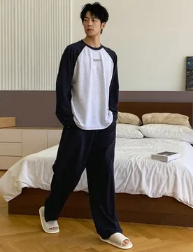Conjunto de ropa de estar en casa con camiseta gráfica de bloques de color y pantalones de cintura elástica, ropa de otoño e invierno para hombre - Shein - FashionsVida