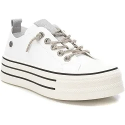 Zapatilla de mujer con cordones