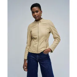 Chaqueta de mujer en piel