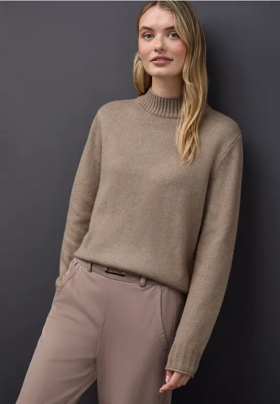 Basic Turtleneck Pullover female Beige - Street One - FashionsVida